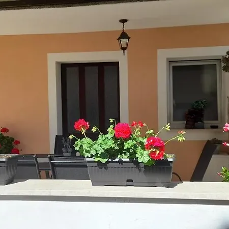 Casa Simeti Lägenhet Poreč Exteriör bild